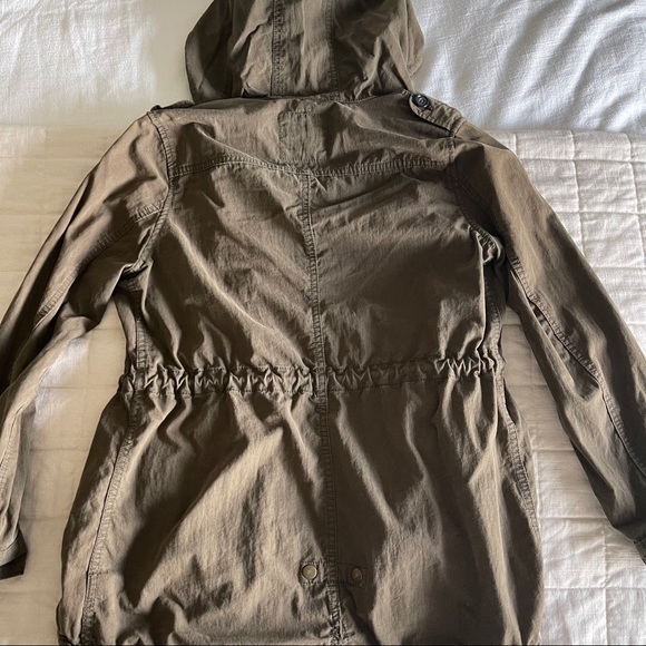 Lightweight utility jacket - Picture 2 of 4